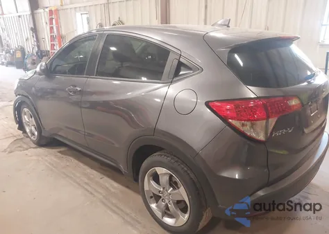2021 Honda Hr-V Awd Lx z USA, uszkodzony, nr VIN 3CZRU6H32MM735623